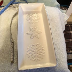 Snowflake serving dish